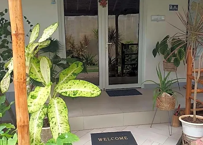 Skott's Comfy Hotel Santa Fe (Cebu)