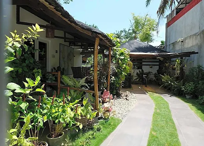 Skott's Comfy Santa Fe (Cebu)